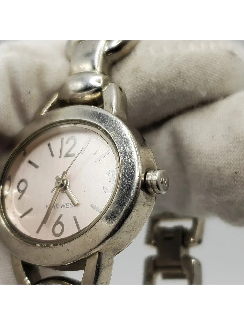 Nine West Watch Women 29mm Silver Tone Oval New Battery